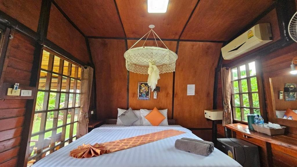 Eden Lanta Bungalow Ko Lanta Kültér fotó
